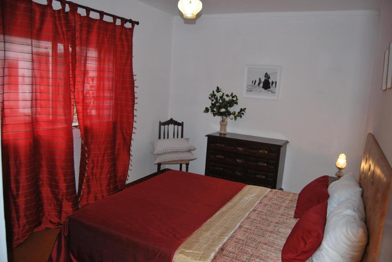 Apartamentos Mota Назаре Екстер'єр фото